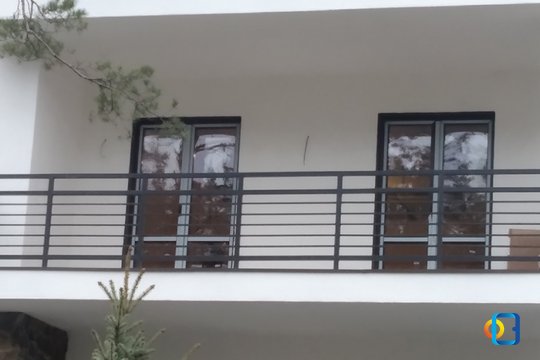 Штульпові балконні двері Rehau